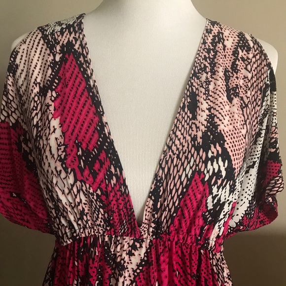 PINK POLKADOT Maxi Dress! - Picture 3 of 6